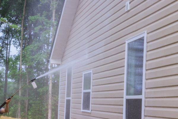 Cost of Exterior House Cleaning in West Chester