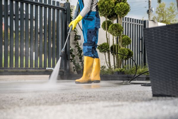 Cost of Driveway Power Washing in West Chester