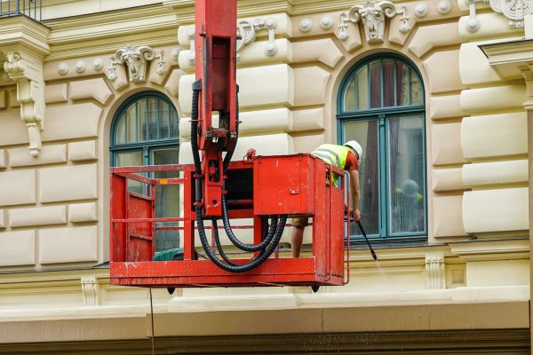 Cost of Building Power Washing in West Chester